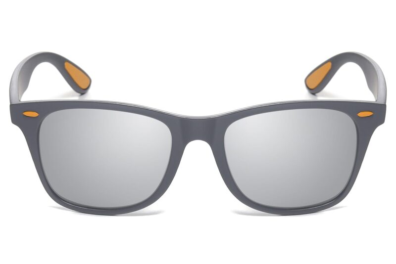 D263FEM - Classic Silver Mirrored Sunglasses - Image 6