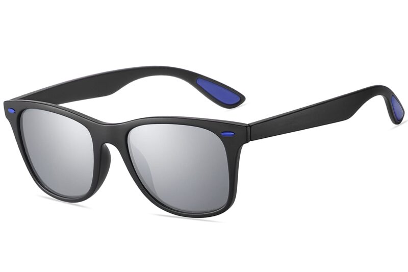 D263FEM - Classic Silver Mirrored Sunglasses - Image 9