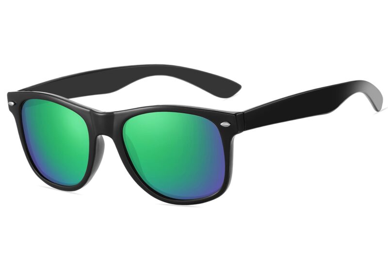 D263RVX - Classic Sunglasses w/ Premium Lens - Image 3