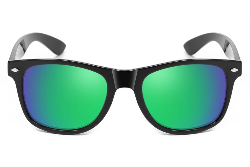 D263RVX - Classic Sunglasses w/ Premium Lens - Image 4