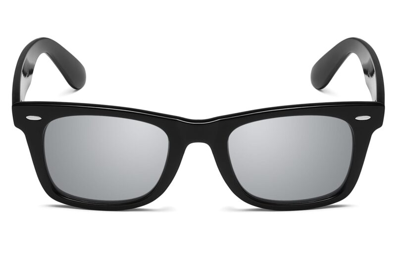 D264M - Classic Chic Silver Mirrored Sunglasses - Image 2