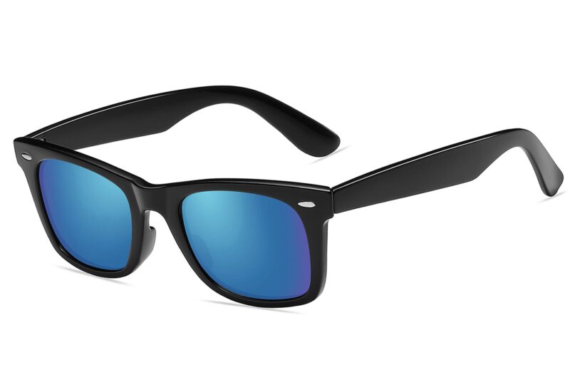 D264RVX - Classic Chic Sunglasses w/ Premium Lens - Image 3