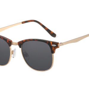 D621SD - Classic Smoke Sunglasses - Image 5
