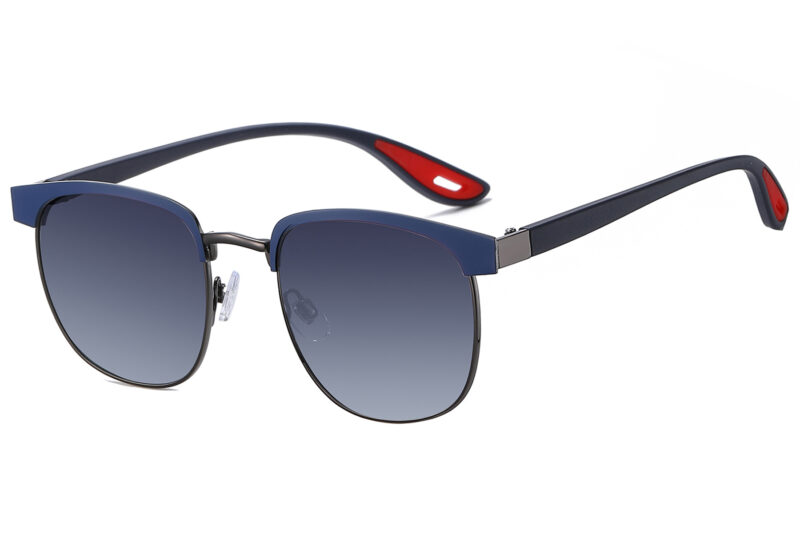 D699SD - Classic Smoke Sunglasses - Image 3