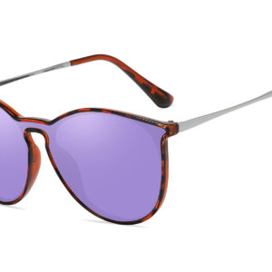 D715RVX - Classic Round Sunglasses w/ Premium Lens - Image 5