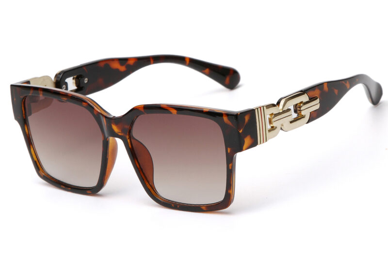 G691GR - Women Squared Cat-Eye Sunglasses